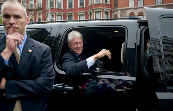 President Clinton Leaving Health Expo in Harlem