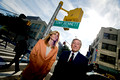 Tony Bennett and his wife Susan Benedetto at the the Corner of 36th Street and 35th Avenue, Renamed Tony Bennett Plaza in Honor of Mr. Bennett